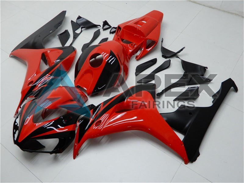 Red Glossy Black  - Honda CBR1000RR Fireblade SC57 II (2006-2007) ABS Fairings | Apex Fairings — view 3