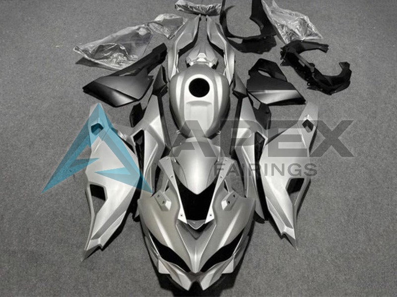 Glossy Silver Matte Black - Kawasaki ZX-25R (2019-2026) ABS Fairings | Apex Fairings