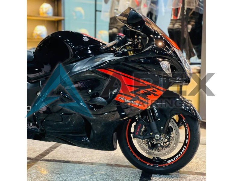 Glossy Black Red - Suzuki GSX-R1300 Hayabusa (2008-2020) ABS Fairings | Apex Fairings — view 4