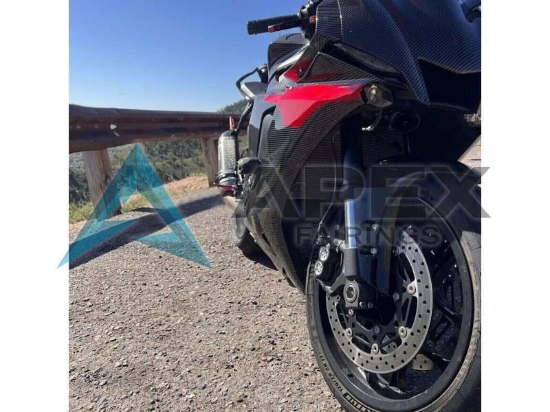 Black Carbon Fiber Red - Yamaha R1 / YZF-R1 (2020-2026) ABS Fairings | Apex Fairings — view 2