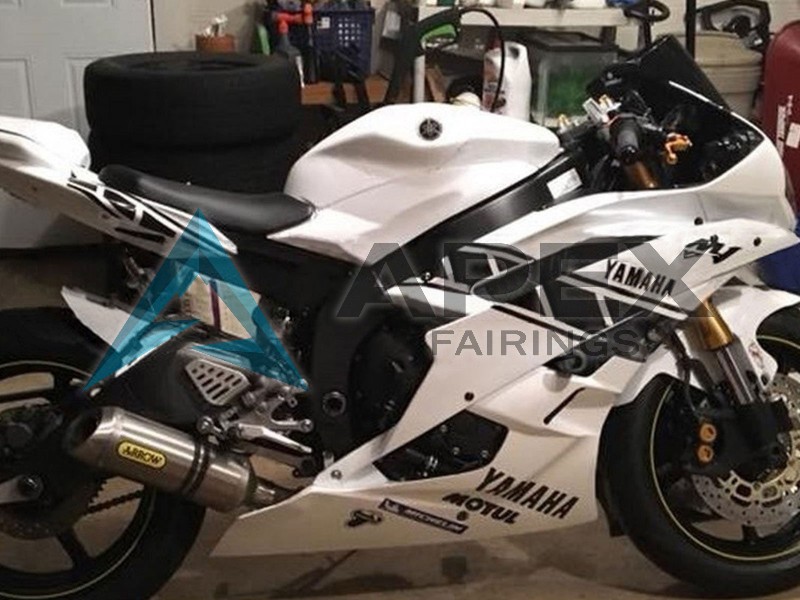 White Glossy Black Motul Michelin - Yamaha R6 / YZF-R6 (2006-2007) ABS Fairings | Apex Fairings — view 2