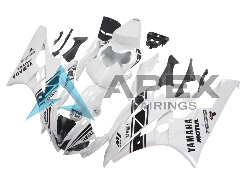 White Glossy Black Motul Michelin - Yamaha R6 / YZF-R6 (2006-2007) ABS Fairings | Apex Fairings — view 4