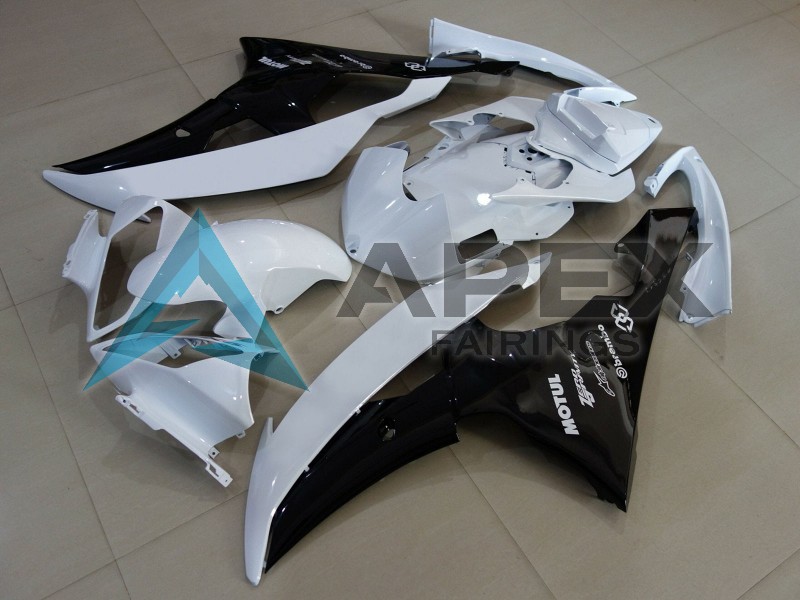 White Glossy Black - Yamaha R6 / YZF-R6 (2008-2016) ABS Fairings | Apex Fairings — view 2